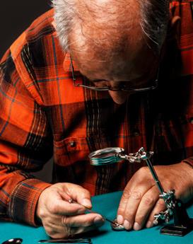 查尔斯·温宁格-合川区雷达维修服务中心制表师