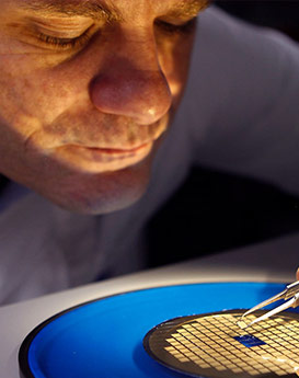 杰登·奥斯卡里昂-涪陵区雷达维修服务中心制表师