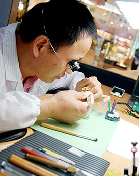 本杰明·托马斯-大足区雷达维修服务中心制表师