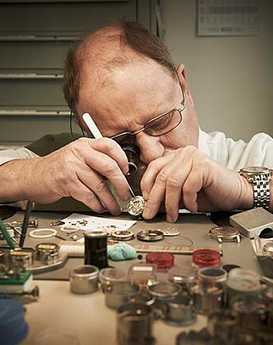 弗雷德·里克-合川区雷达维修服务中心制表师